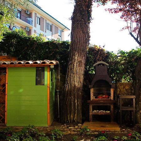 La Casa Di Nonno Giulio Bed & Breakfast ปอร์โต ซันเตลปีดิโอ ภายนอก รูปภาพ