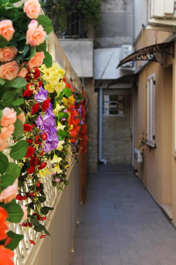 La Casa Di Nonno Giulio Bed & Breakfast ปอร์โต ซันเตลปีดิโอ ภายนอก รูปภาพ