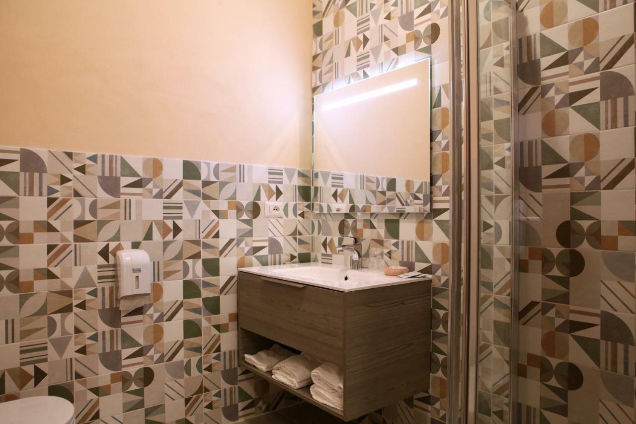 La Casa Di Nonno Giulio Bed & Breakfast ปอร์โต ซันเตลปีดิโอ ภายนอก รูปภาพ